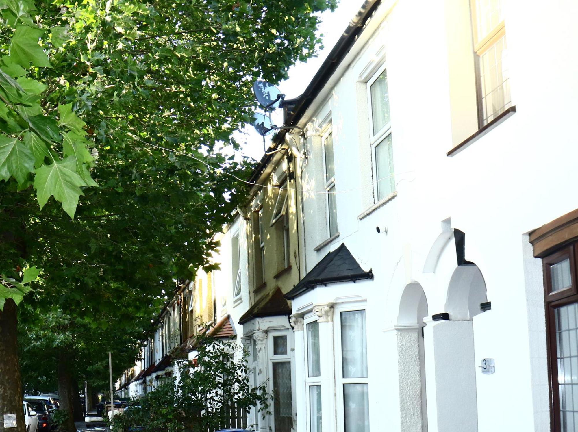 Апартаменты Cozy Or Entire In London, Fast Links To *